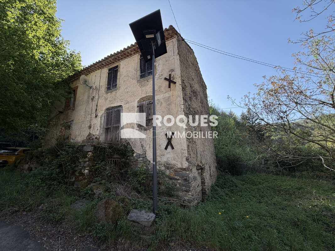 Maison à MELAGUES