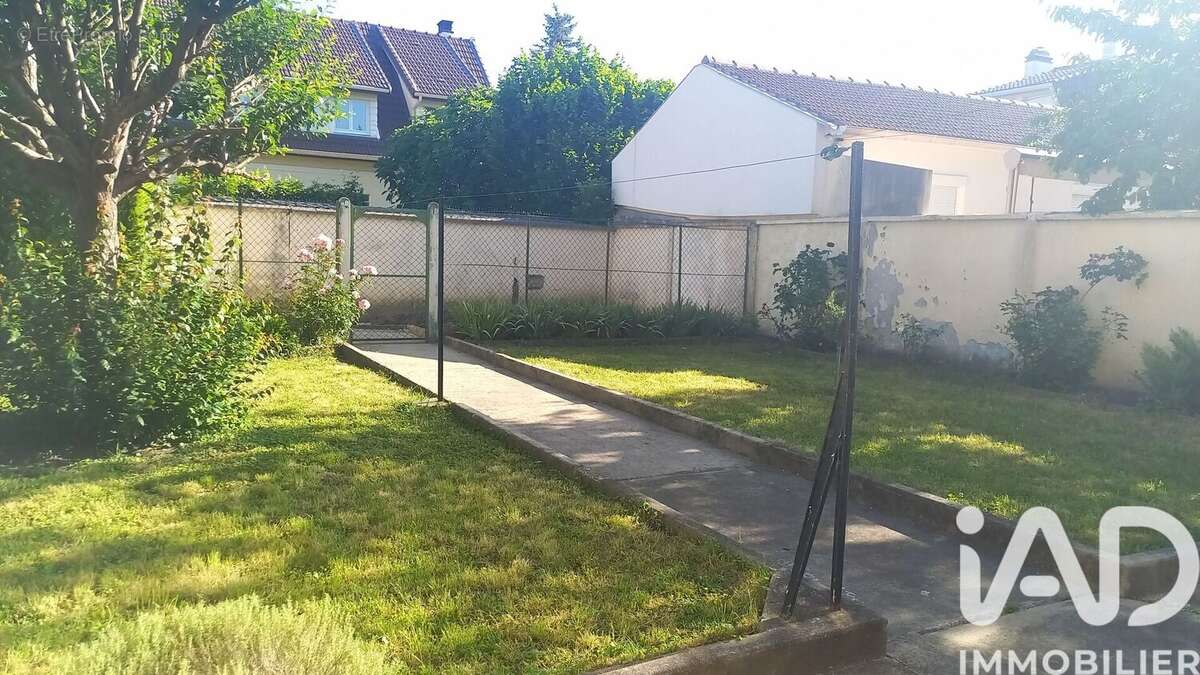 Maison 98 m² à Gagny  - photo 3