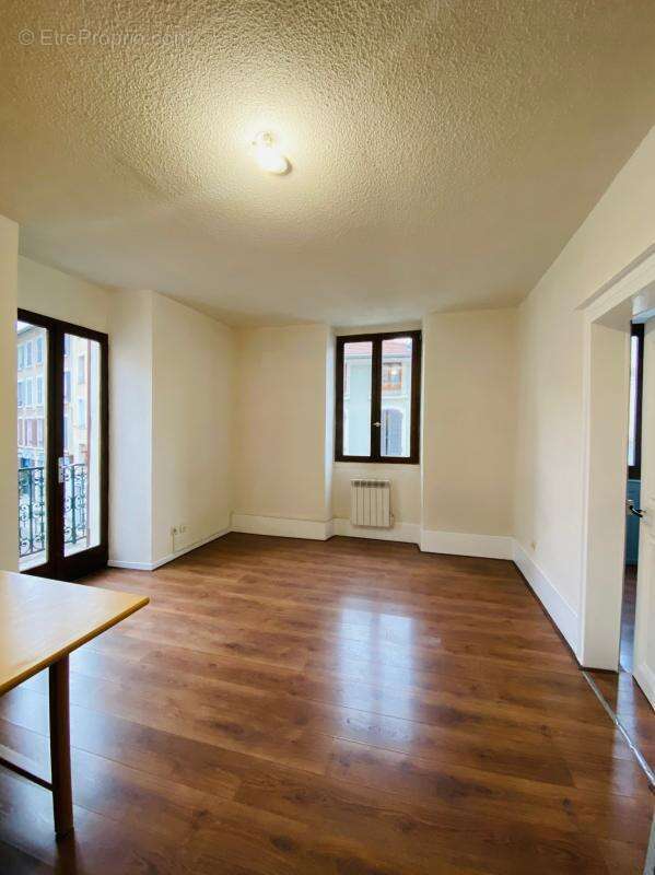 Appartement à VOIRON