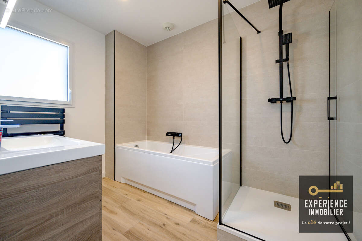 Contemporaine en plein bourg de ploufragan - photo 15