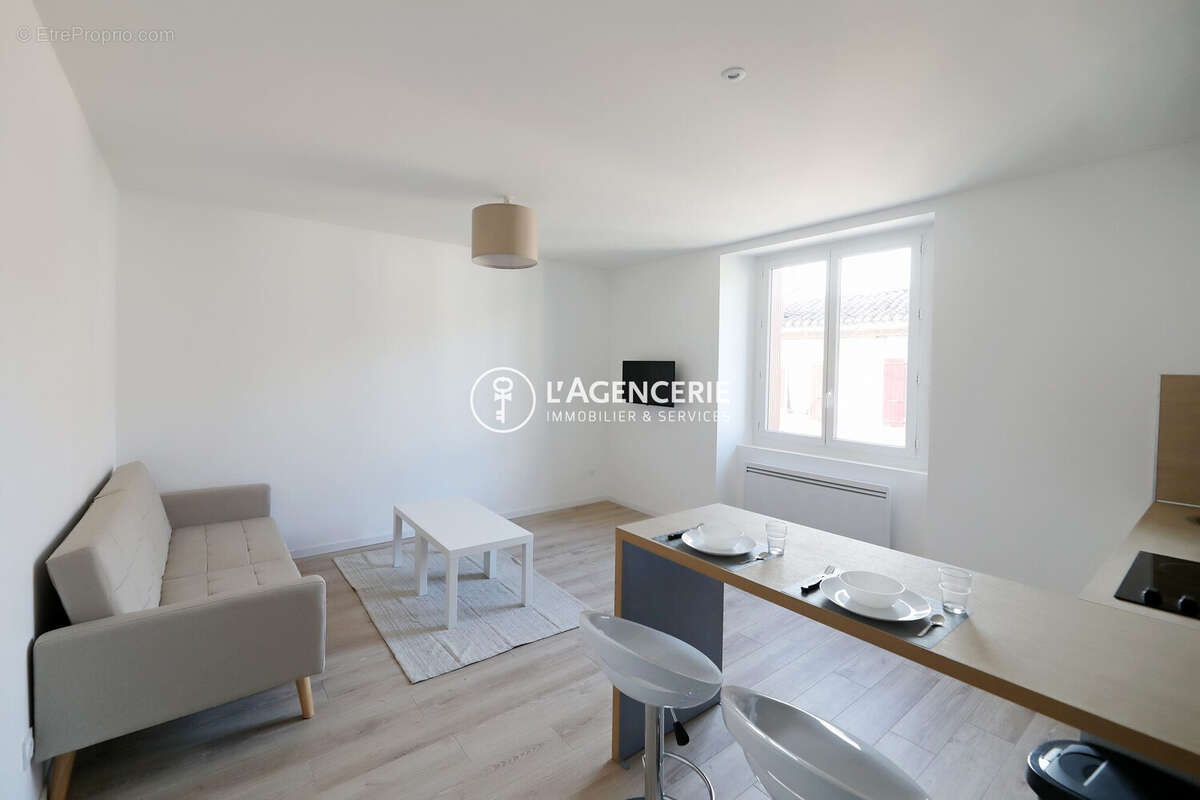 Appartement à SAINT-JUERY