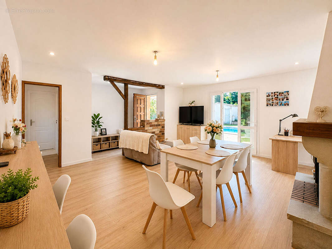 Maison familiale T5 avec piscine et garage - photo 2