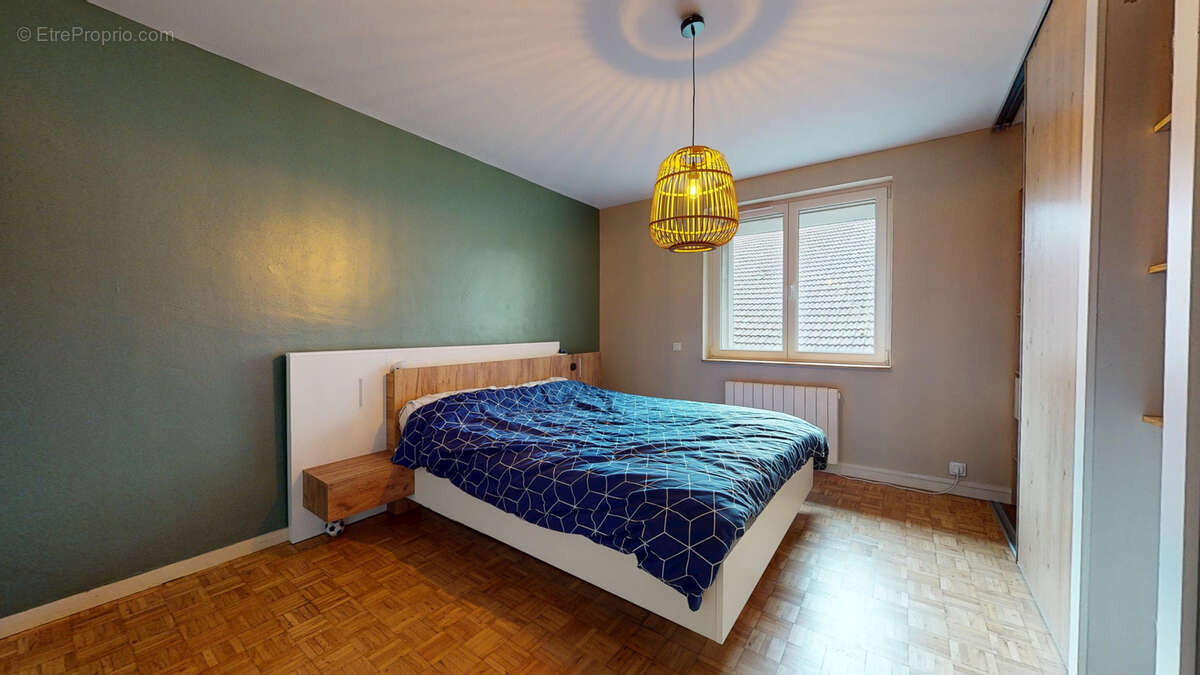 Appartement à CHALEZE
