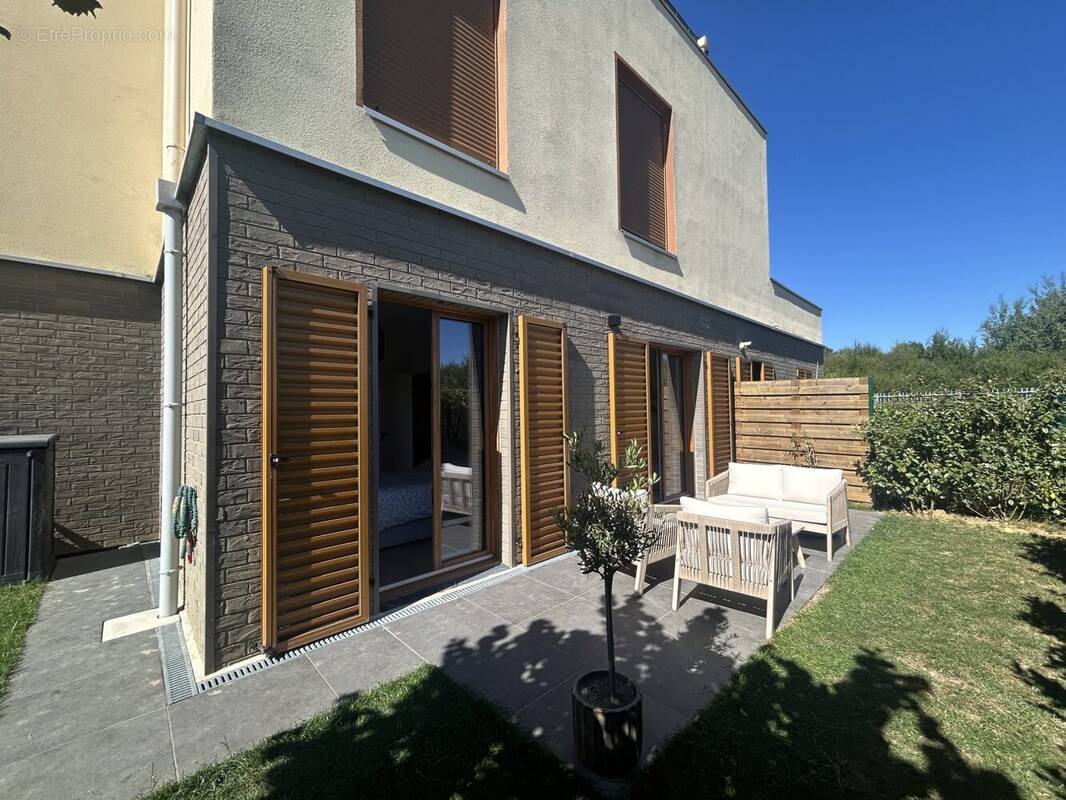 Appartement à BOIS-D'ARCY