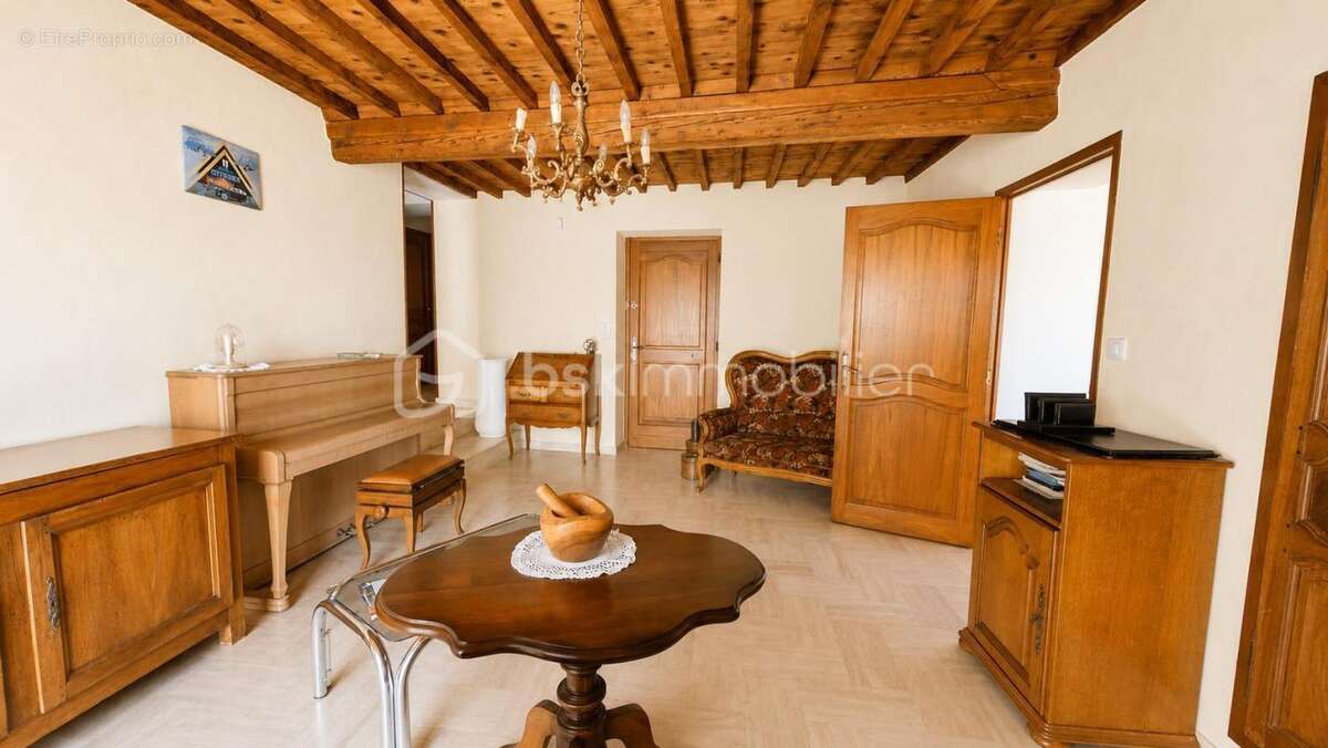 Maison à CLEON-D'ANDRAN