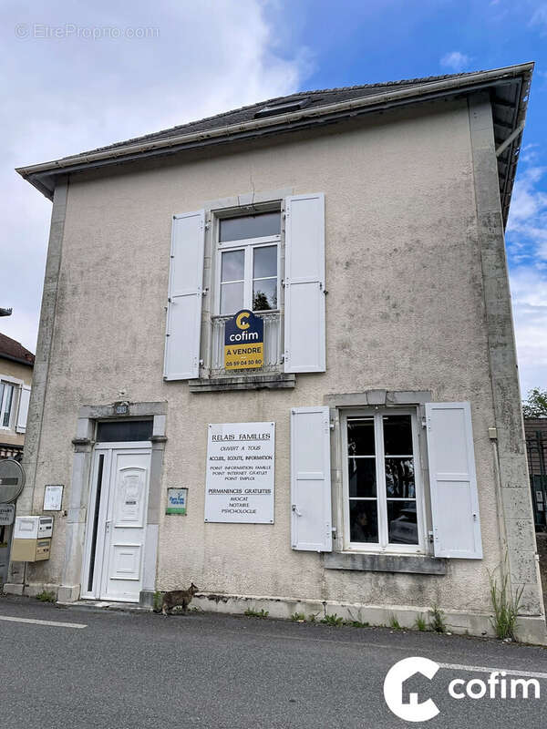 Maison à THEZE