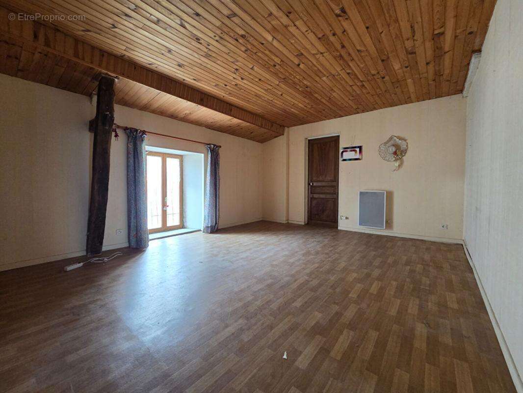 Maison 157 m² à Sainville  - photo 12