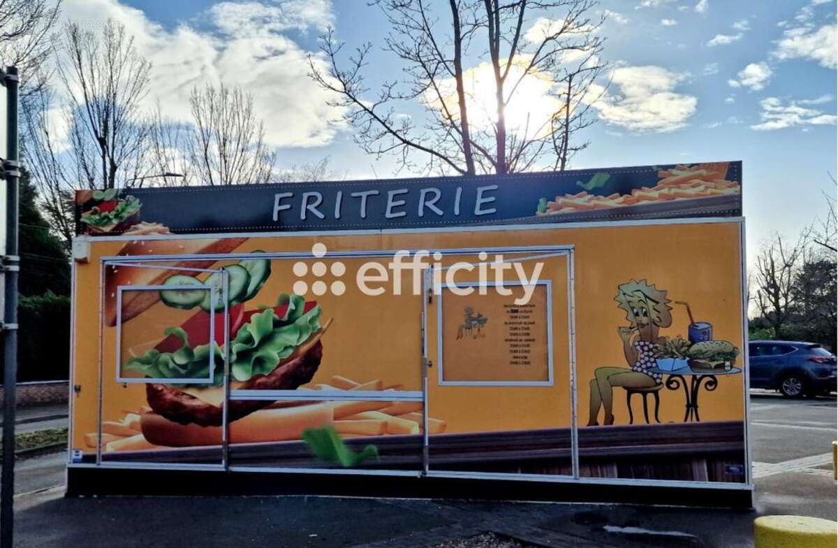 Commerce à LA CHAPELLE-D'ARMENTIERES