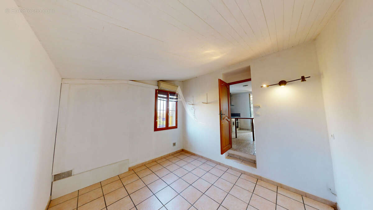 Maison à MARGUERITTES