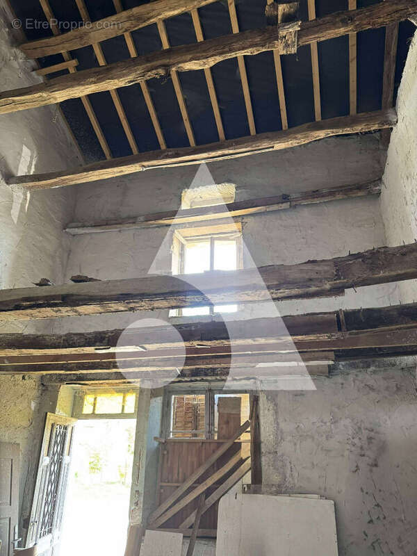 Maison à SOULAUCOURT-SUR-MOUZON