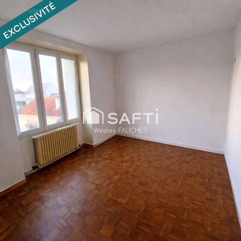 Maison 73 m² à Vatan  - photo 5
