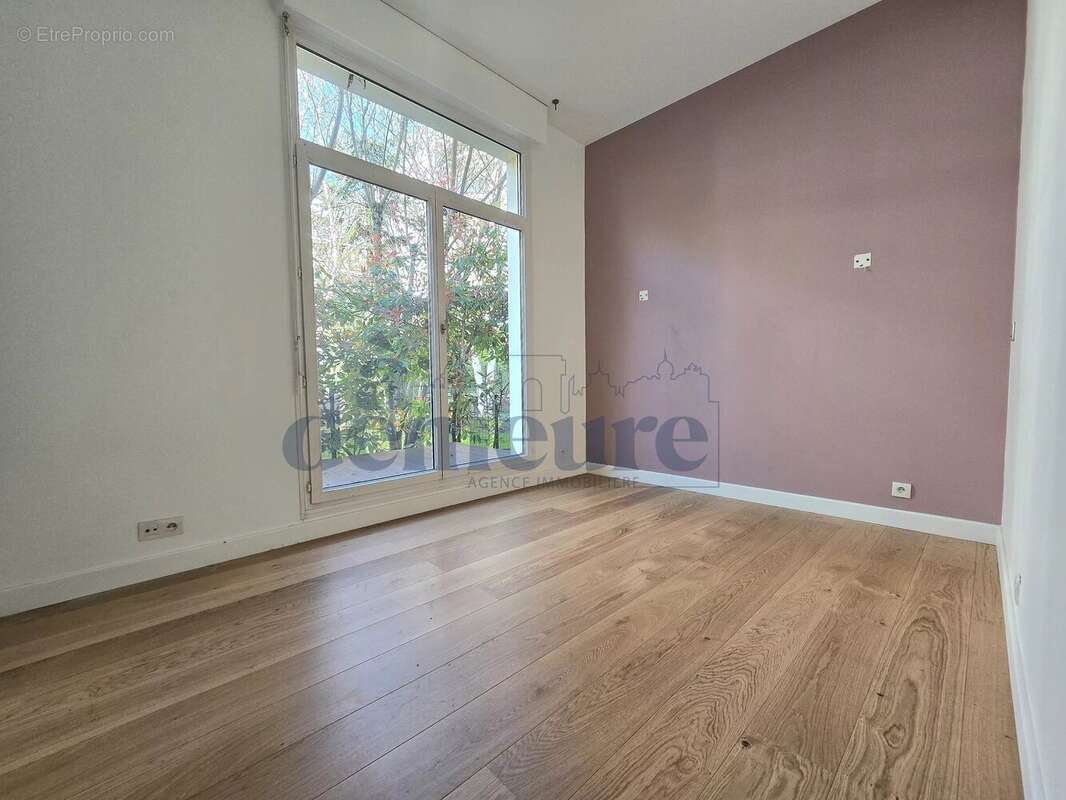 Appartement à ISSY-LES-MOULINEAUX