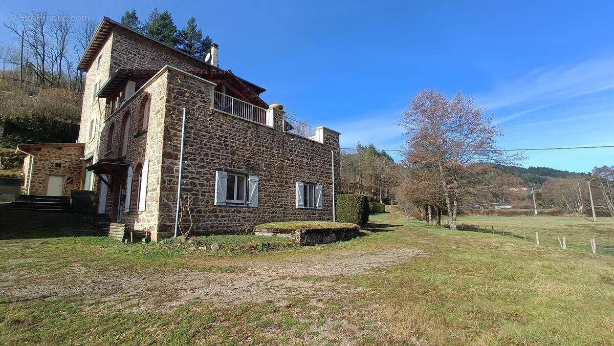 Photo 1 - Maison à CUBLIZE