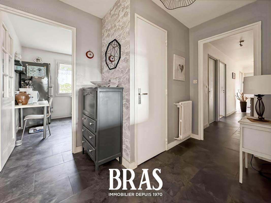 Appartement à SAINT-SEBASTIEN-SUR-LOIRE