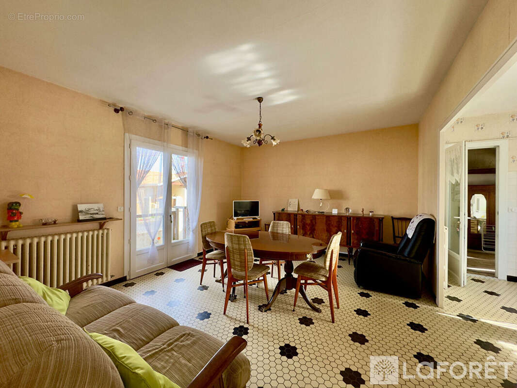 Maison à GUJAN-MESTRAS