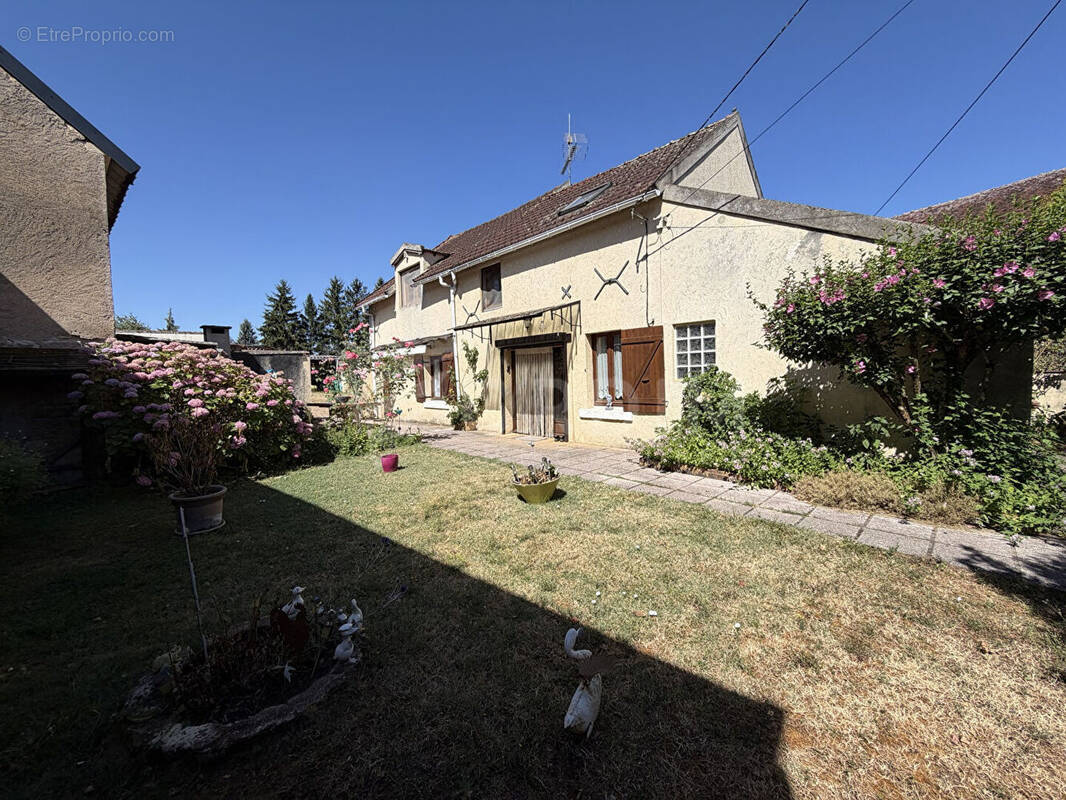Maison à POUILLY-SUR-LOIRE