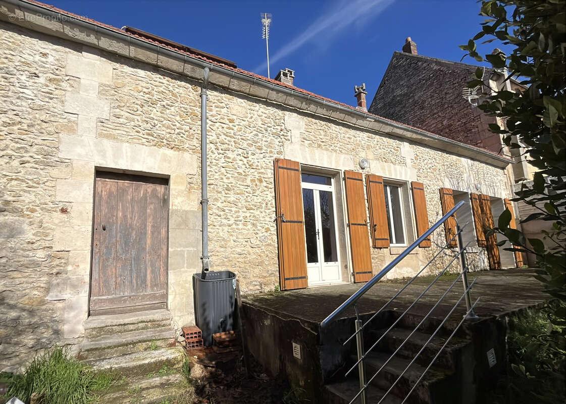 Maison à LIANCOURT