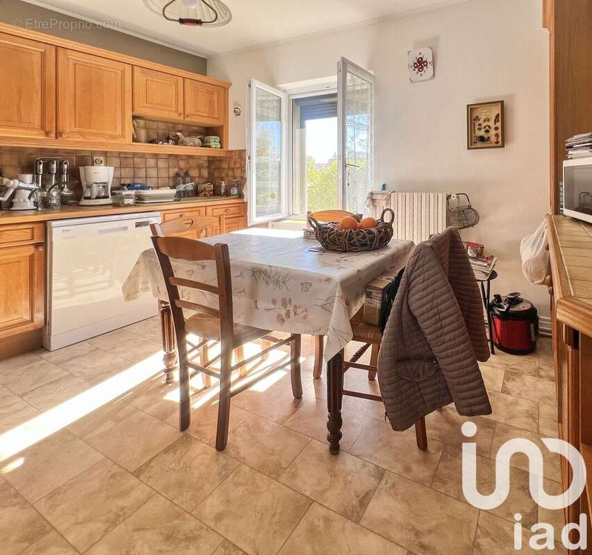 Maison 97 m² à Anost  - photo 4