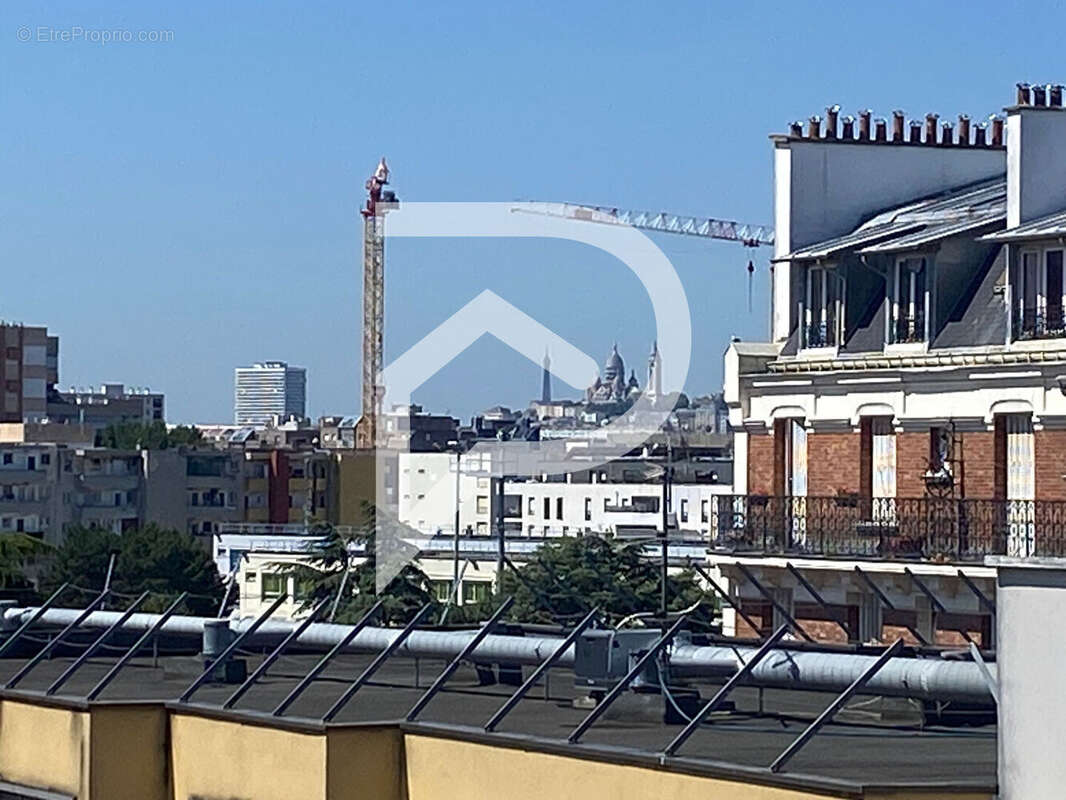 Appartement à AUBERVILLIERS