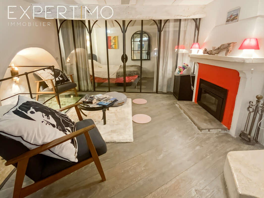 Maison à SAINT-MARTIN-DE-CASTILLON