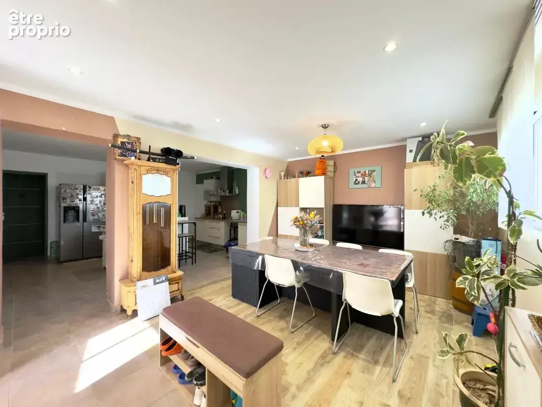 Villa 4 pièces avec piscine – Vacquières - photo 4