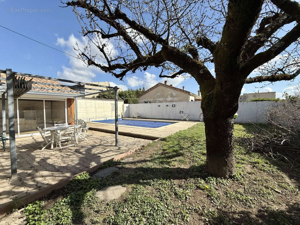 Maison à TOURNON-SUR-RHONE