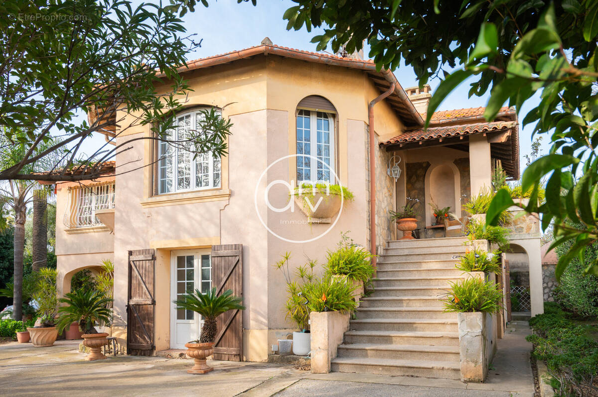 Maison à LA SEYNE-SUR-MER