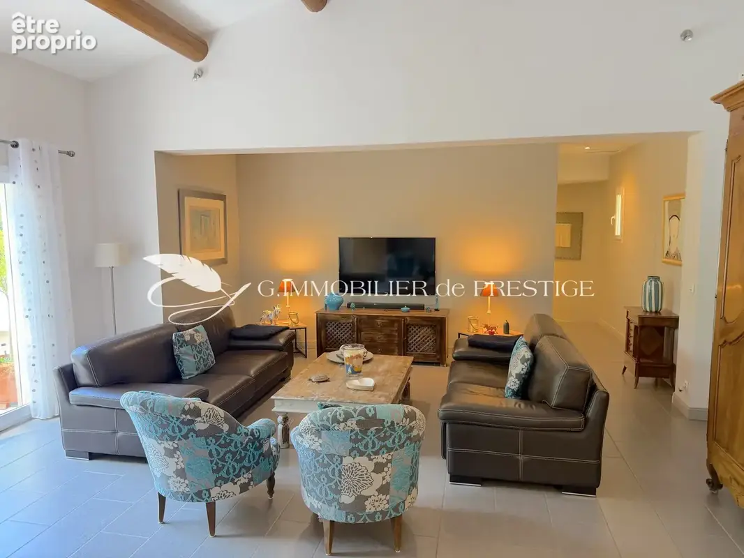 Une très belle villa dans un cadre enchanteur - photo 15