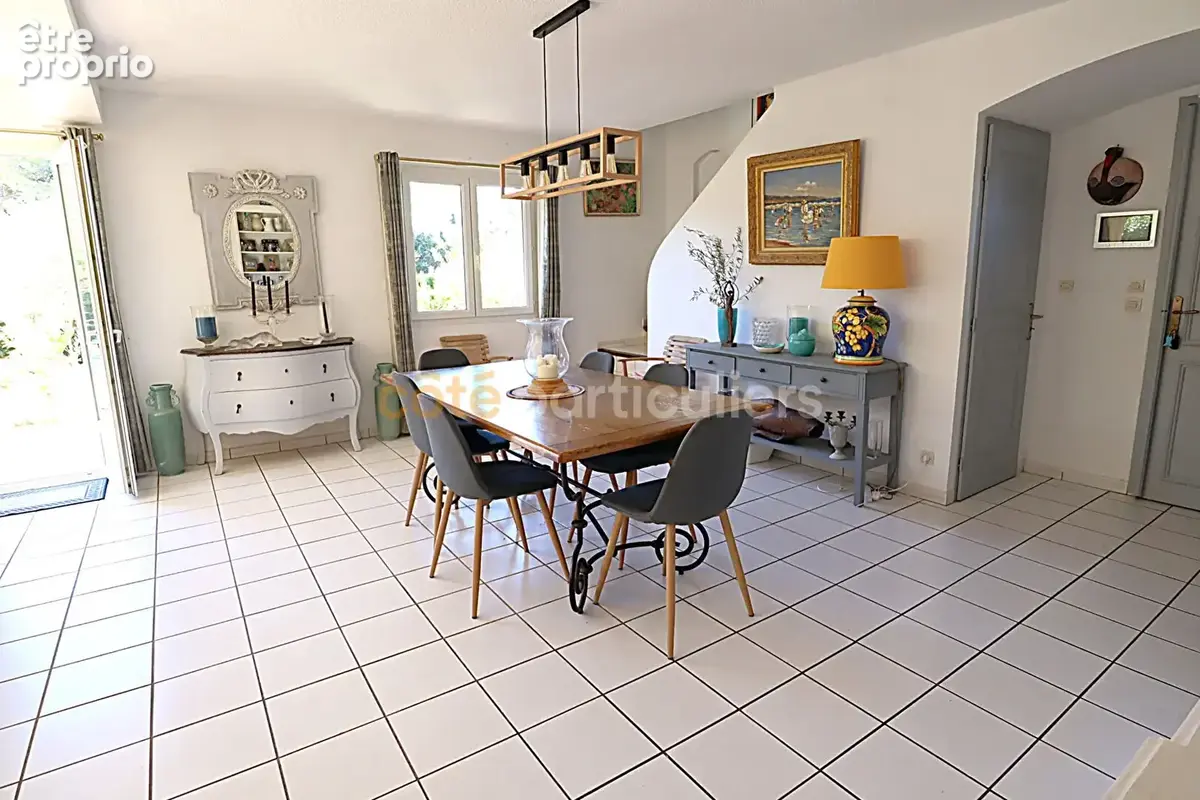 Boulouris Villa 125m² 4 pièces avec piscine sur terrain 709m² - photo 4