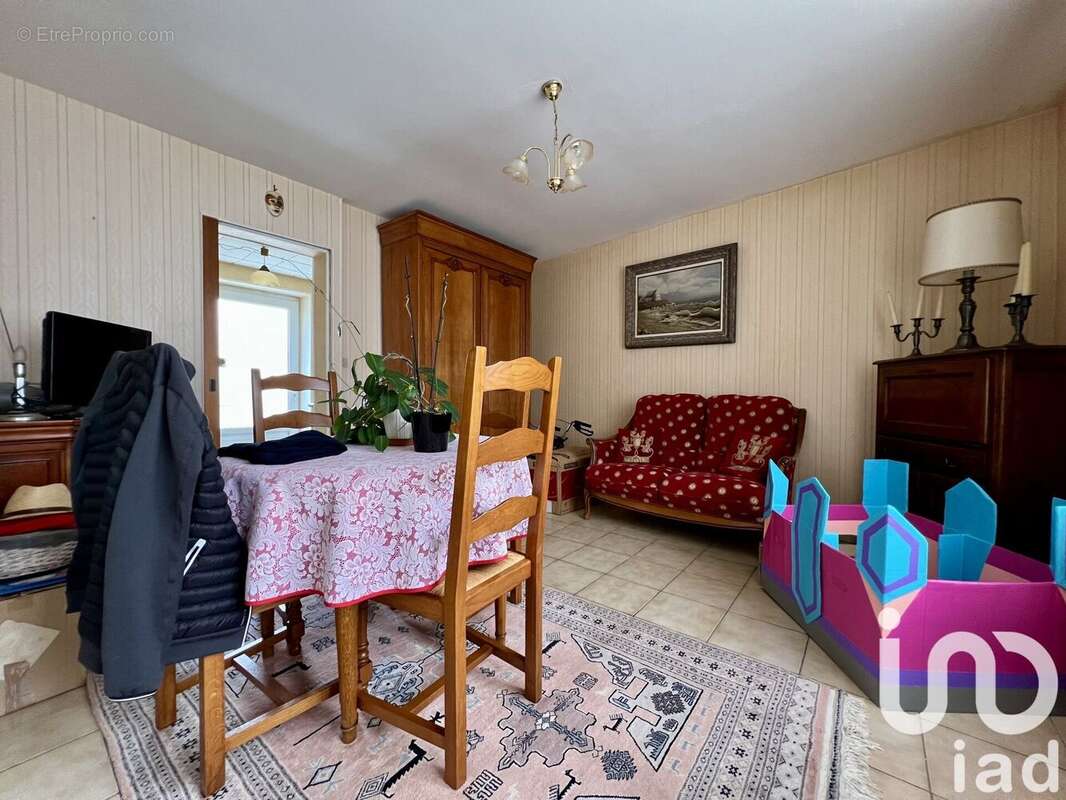 Photo 7 - Maison à SAINT-SAUVEUR-LENDELIN