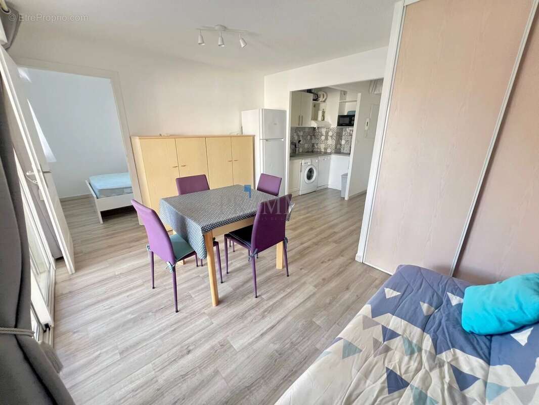 Appartement à FREJUS