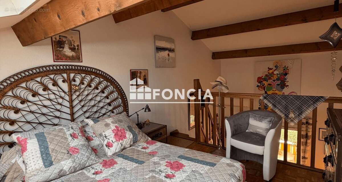 À vendre – studio avec mezzanine, terrasse, garage et parking – viager occupé - photo 7