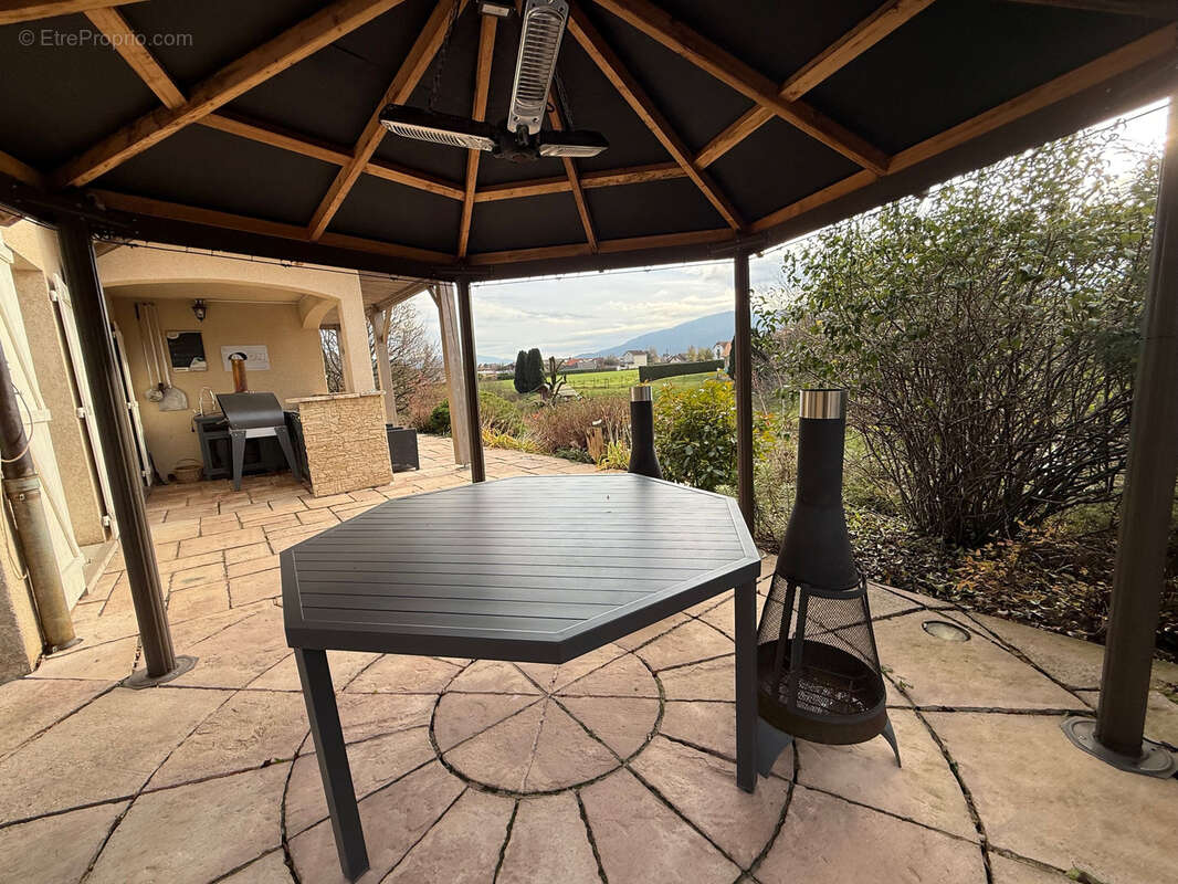 Maison à SAINT-ETIENNE-LES-REMIREMONT