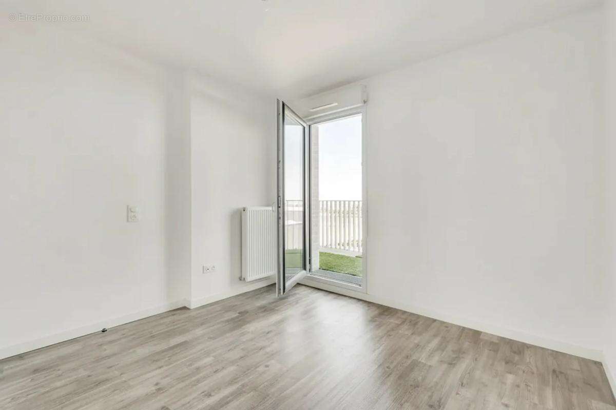 Appartement à ROMAINVILLE