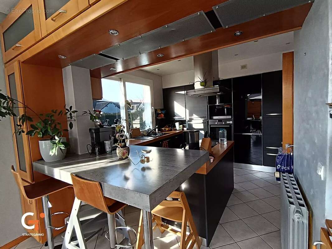 Maison à CRIQUEBEUF-SUR-SEINE