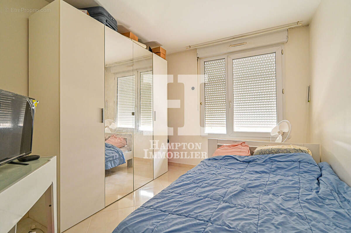 Appartement à PARIS-19E