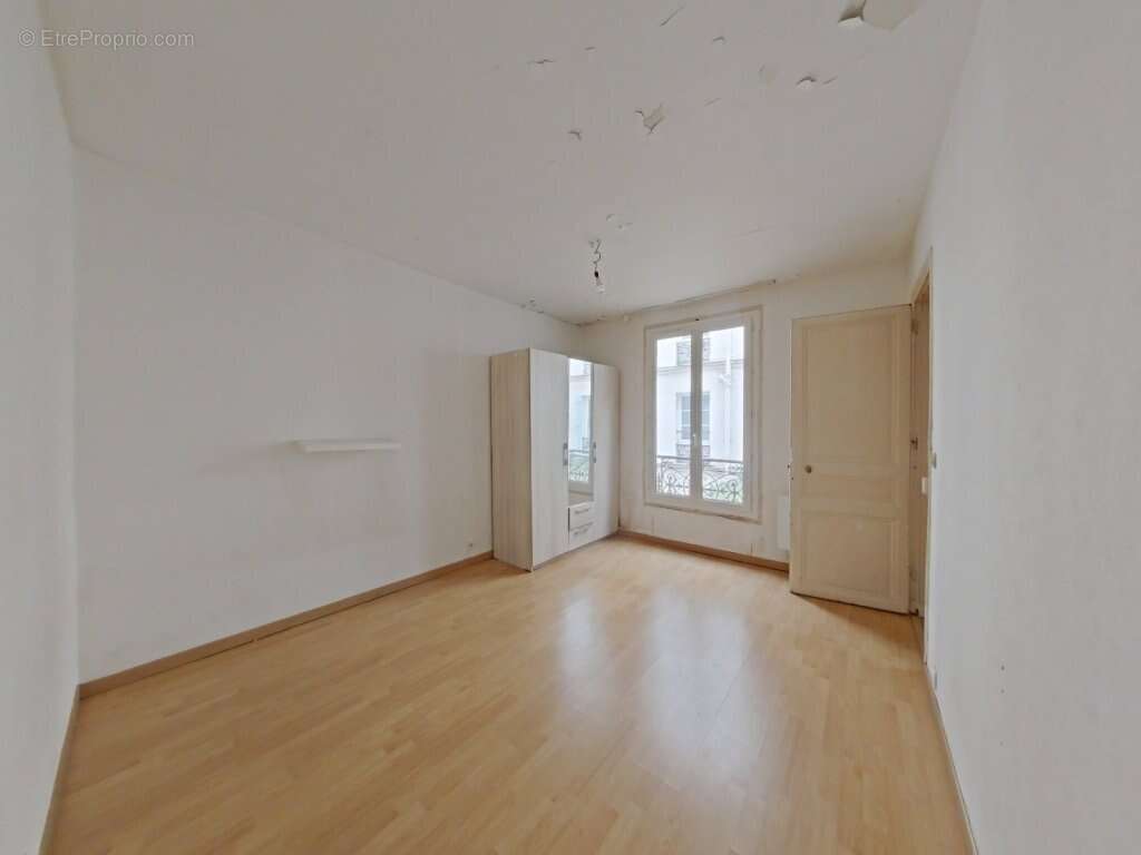 Appartement à PARIS-20E
