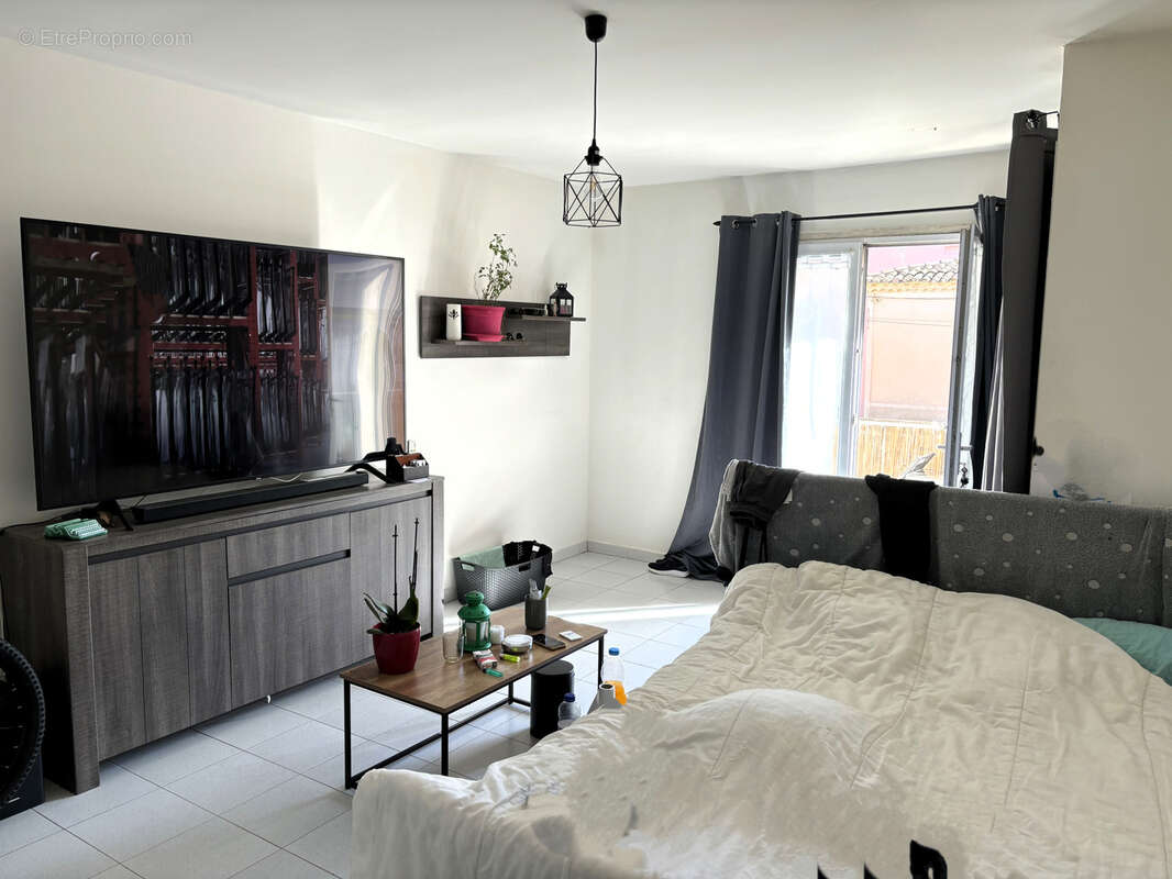 Appartement à FLORENSAC