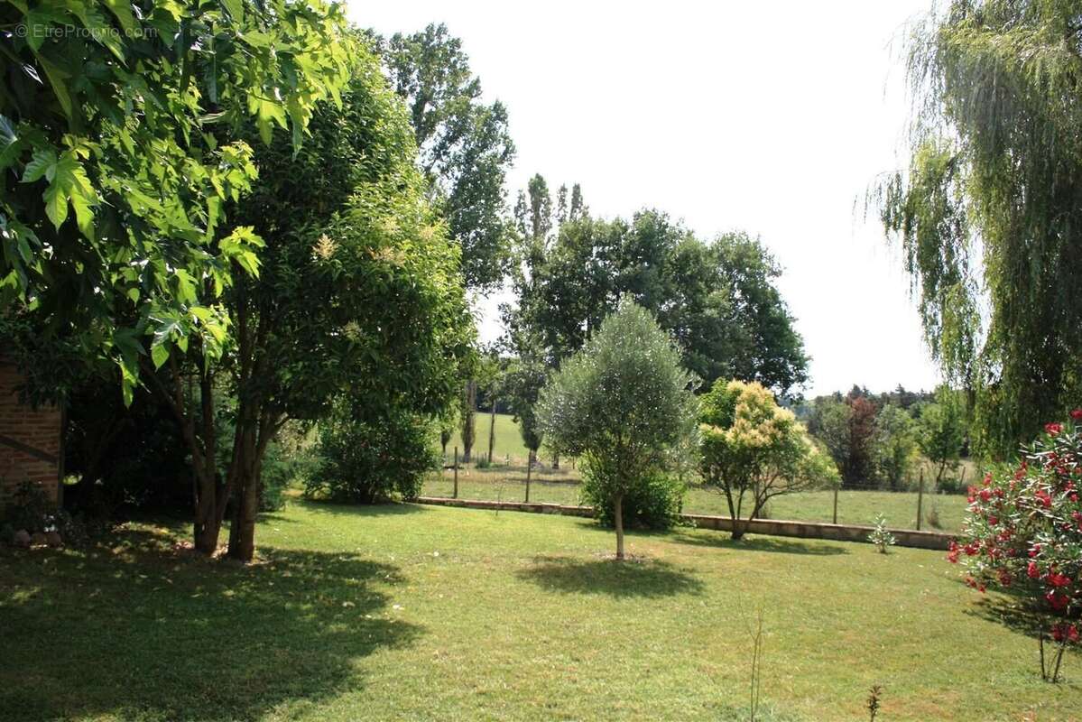 Maison à LA SAUZIERE-SAINT-JEAN