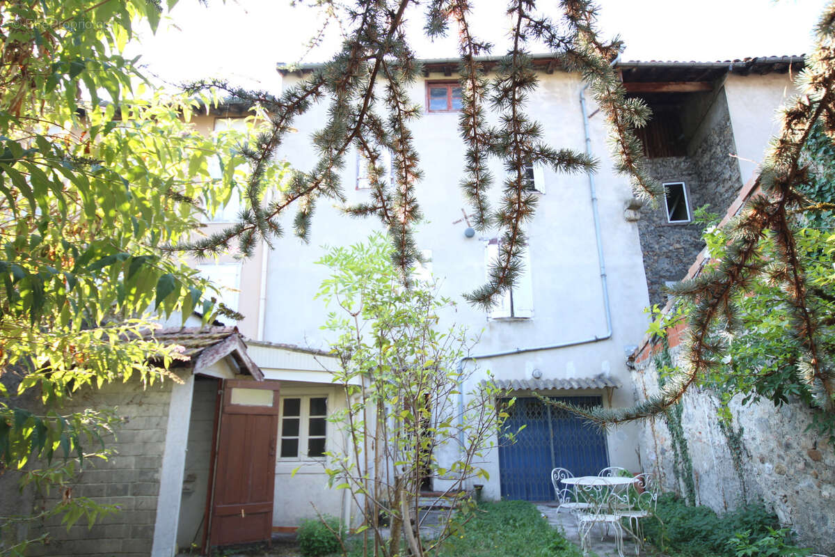 Maison à BELESTA