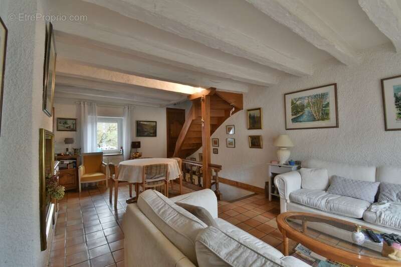 Maison à GARGILESSE-DAMPIERRE