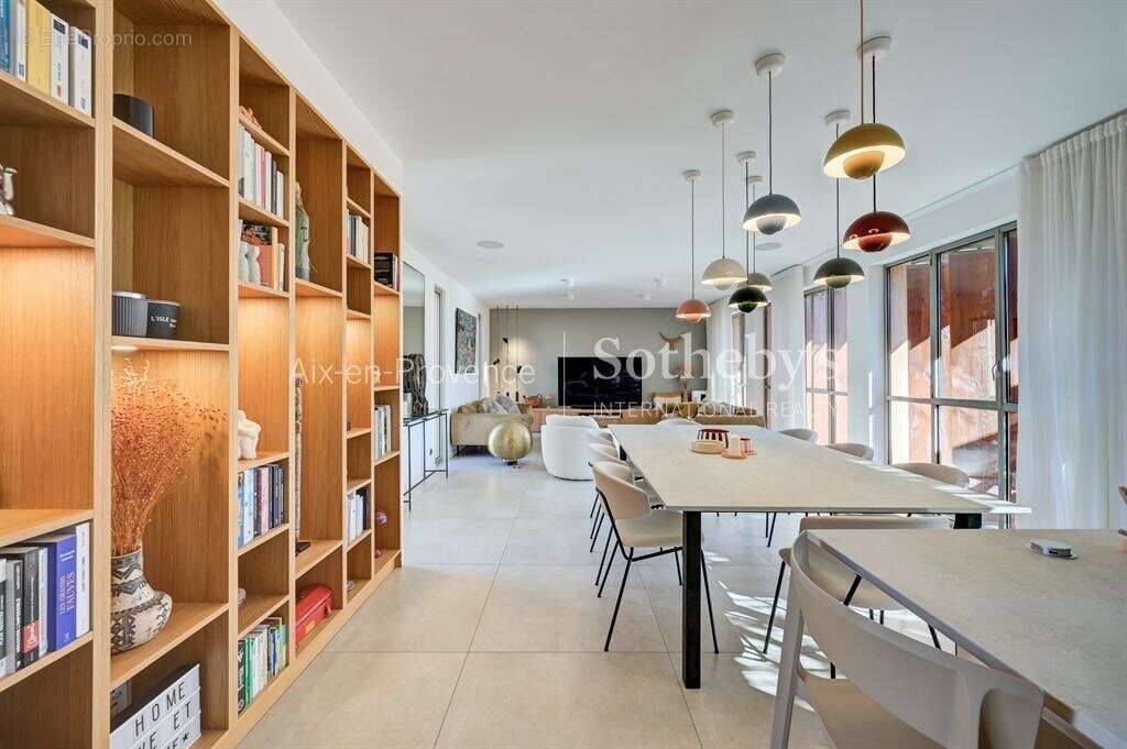 Appartement à AIX-EN-PROVENCE