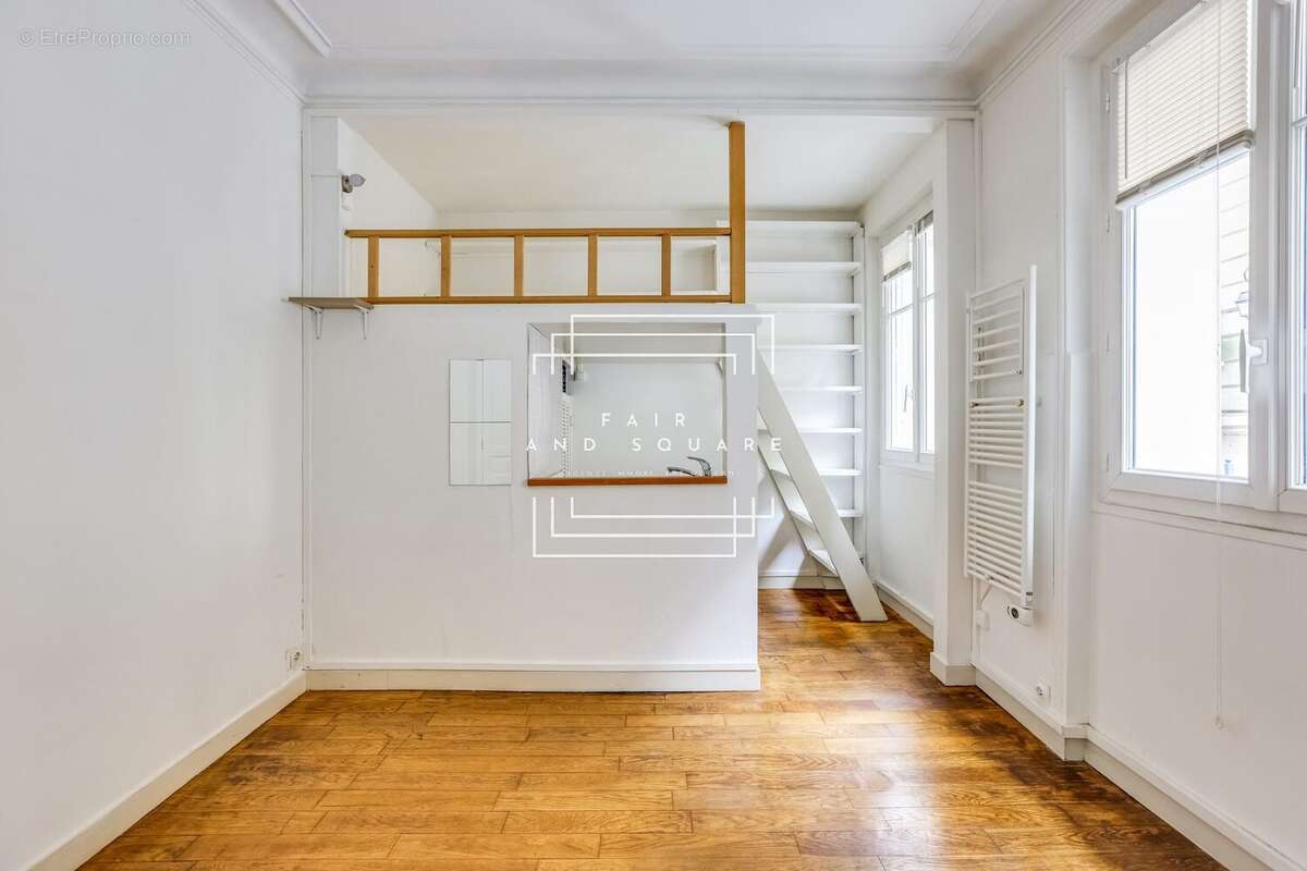 Appartement à NEUILLY-SUR-SEINE