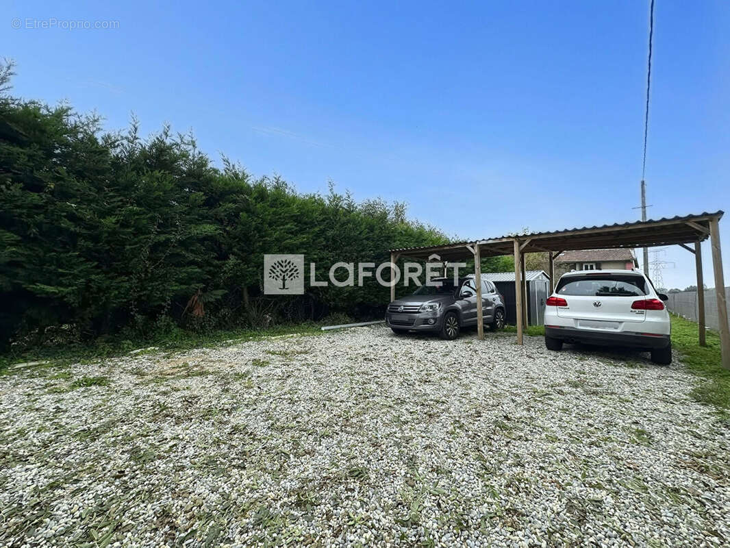 Maison à SAINT-TRIVIER-SUR-MOIGNANS