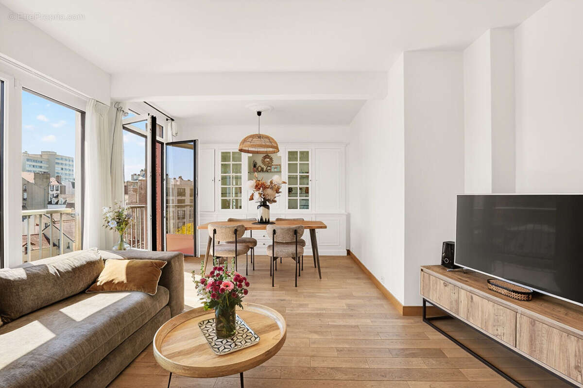 Appartement à COLOMBES