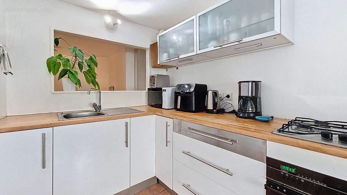 Appartement à LYON-6E