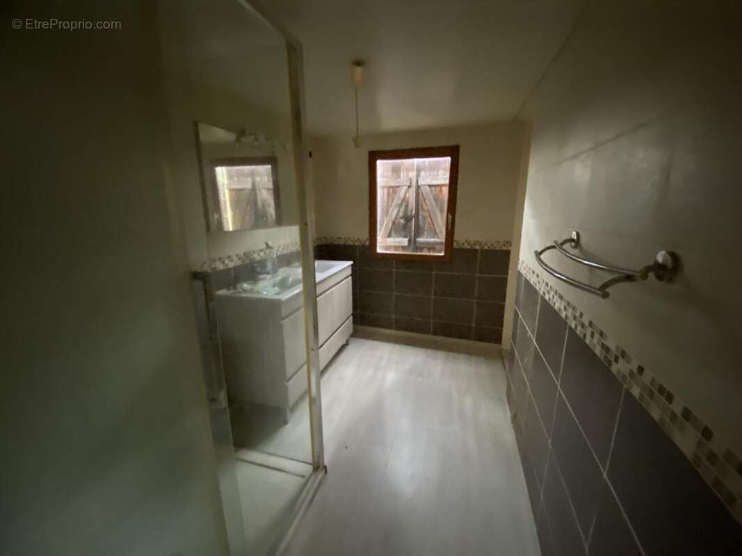 Maison à HEUDREVILLE-SUR-EURE