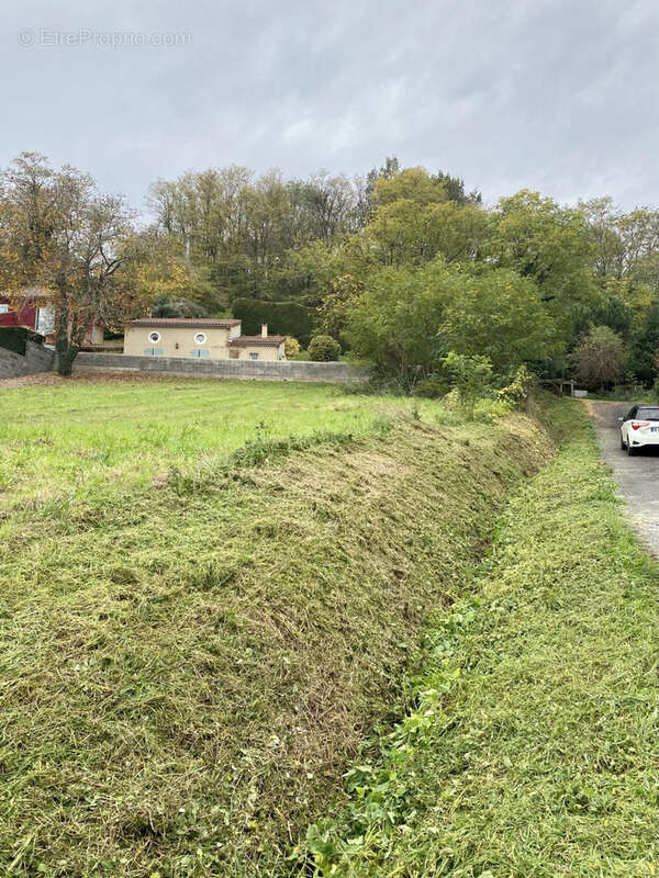 Terrain à COURPIERE