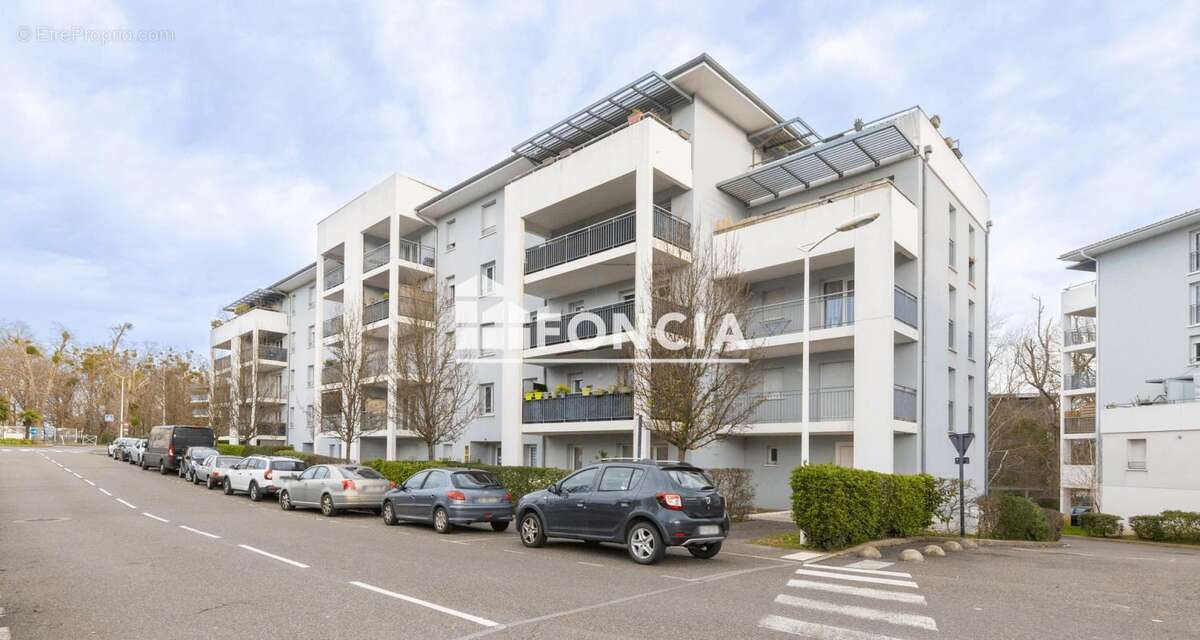Bayonne Belharra - T3  63m² terrasse parking - Lumineux 2ème étage - photo 9