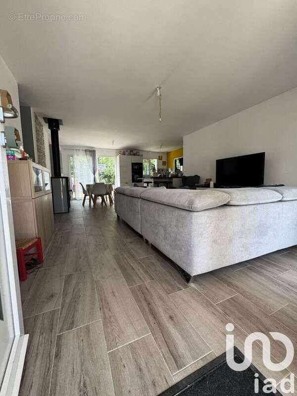 Photo 4 - Maison à DAMPIERRE-EN-BURLY